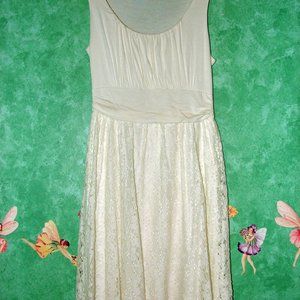 dELiA*s White Ivory Dress Size Small